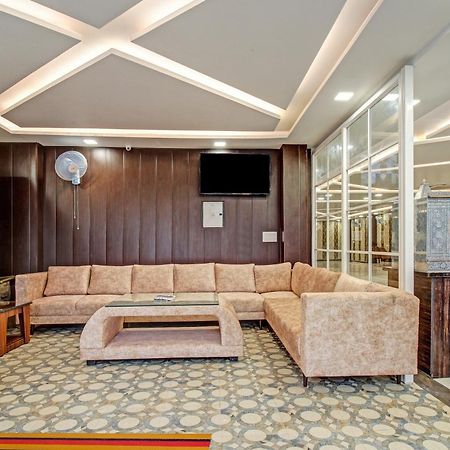 Townhouse Oak Vs Shivanya Lucknow Dış mekan fotoğraf