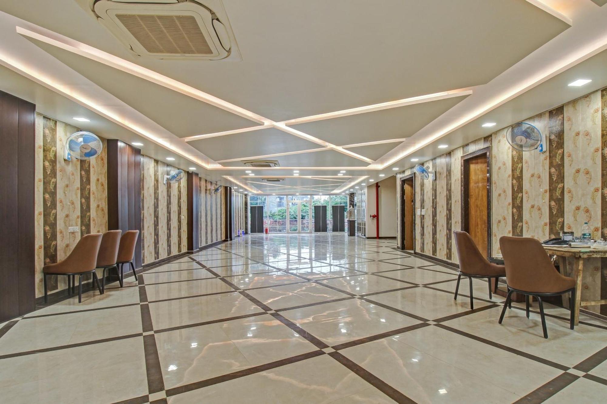 Townhouse Oak Vs Shivanya Lucknow Dış mekan fotoğraf